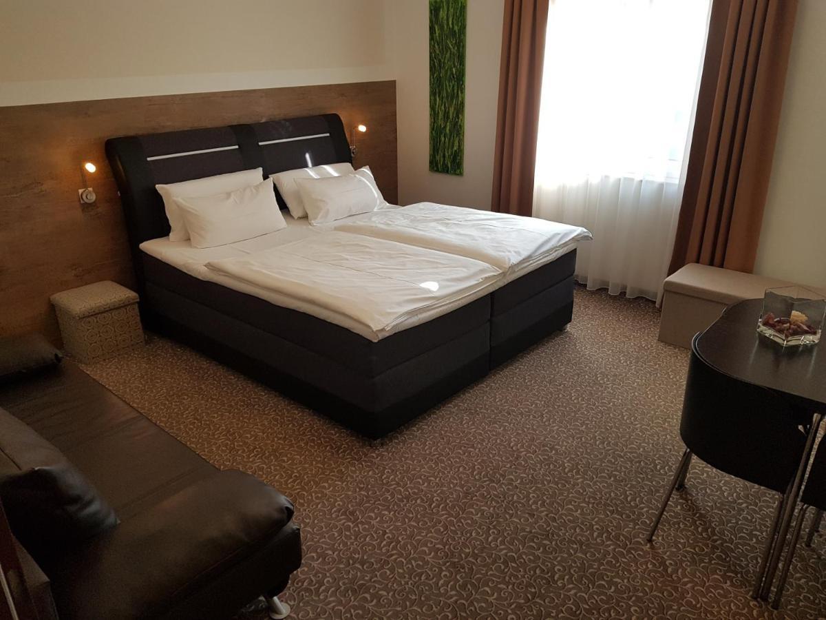 Hotel Primavera Parco Fürth Extérieur photo