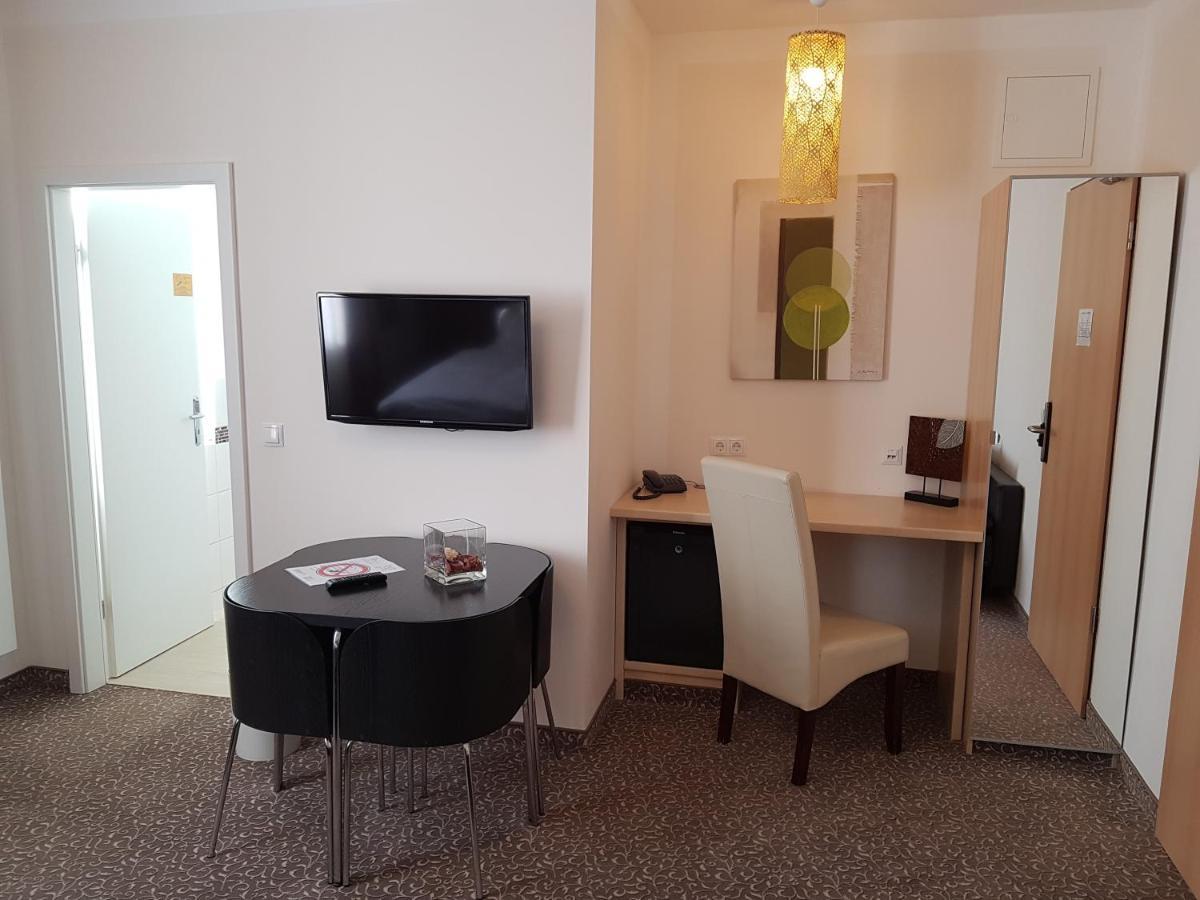 Hotel Primavera Parco Fürth Extérieur photo